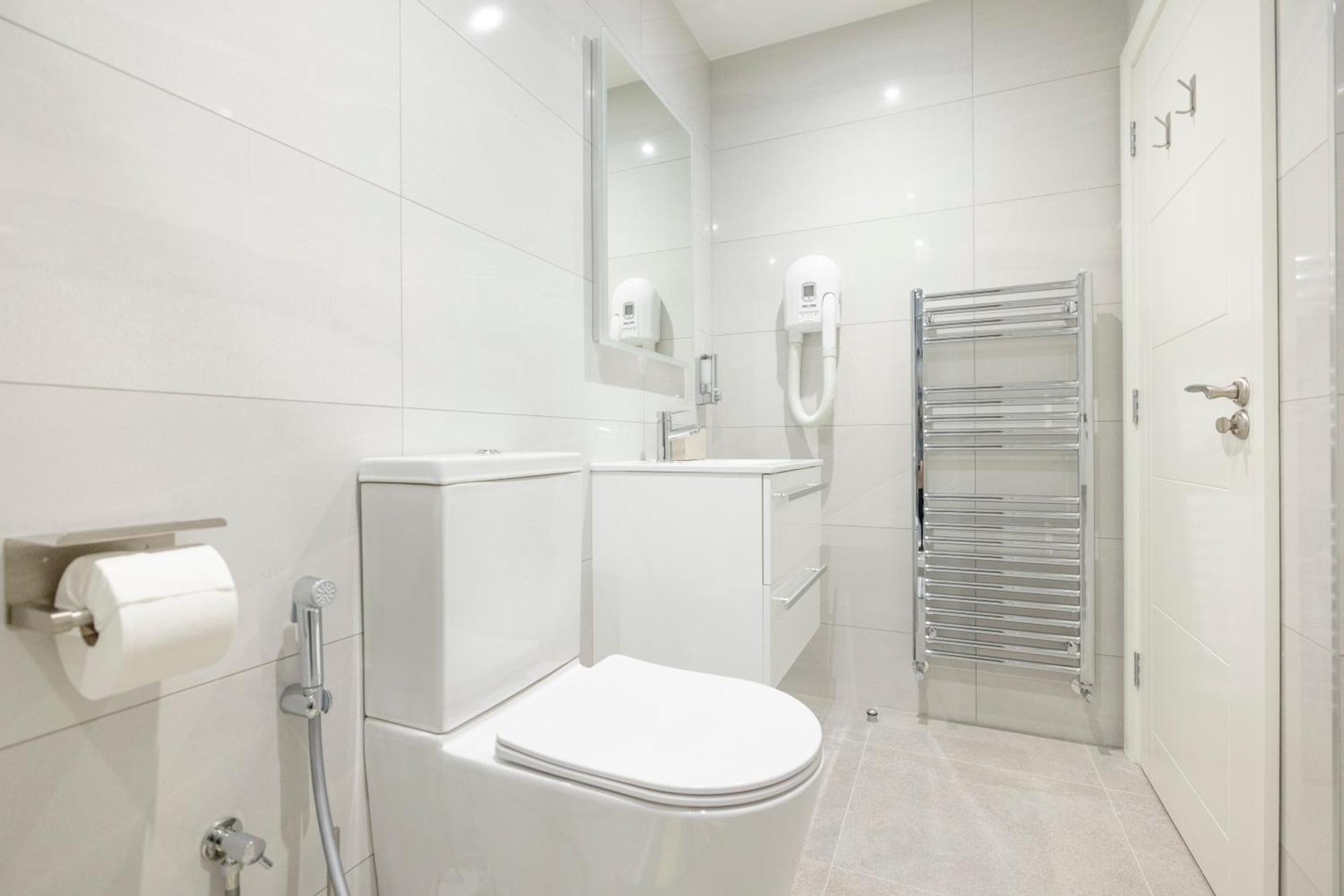 Modern 2 Bed Apartment Enniskillen Exterior photo