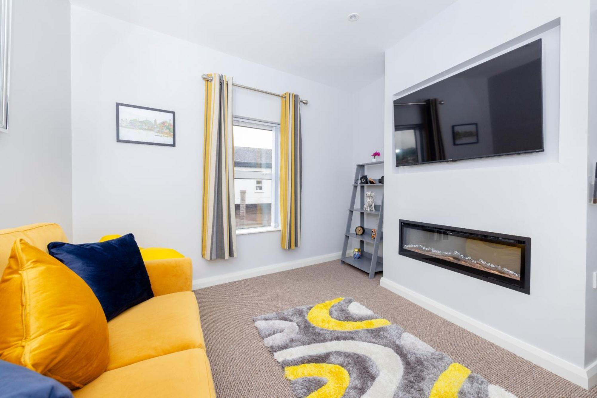 Modern 2 Bed Apartment Enniskillen Exterior photo